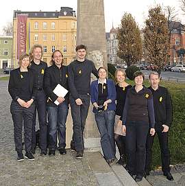 Mitglieder und Mitarbeiter des HausHalten e.V. bei der Preisverleihung in Cottbus